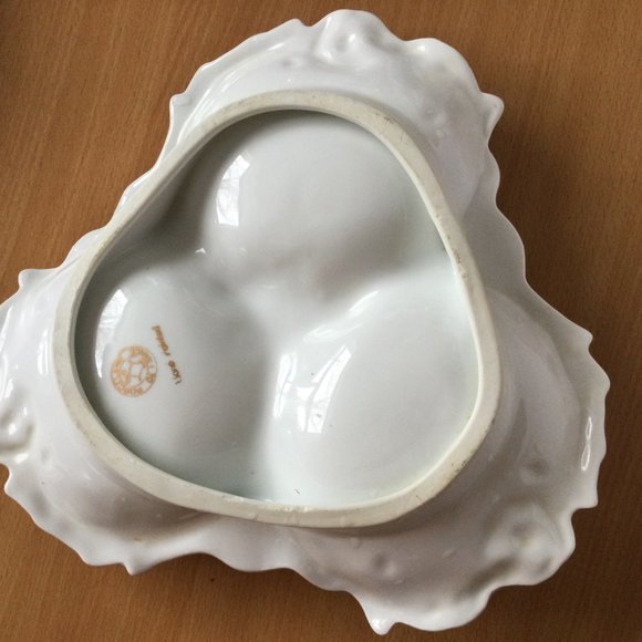 Hand painted Porcelain de France three section serving plate handled gold floral - Picture 7 of 7